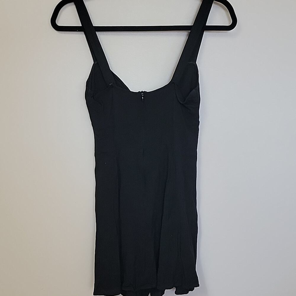 Reformation Kimmy Little Black Dress Front Knot and Buttons Sz 4 - Picture 8 of 9